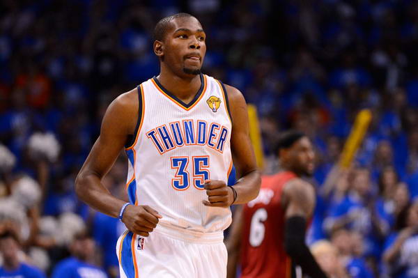 自由球员市 自由球员市