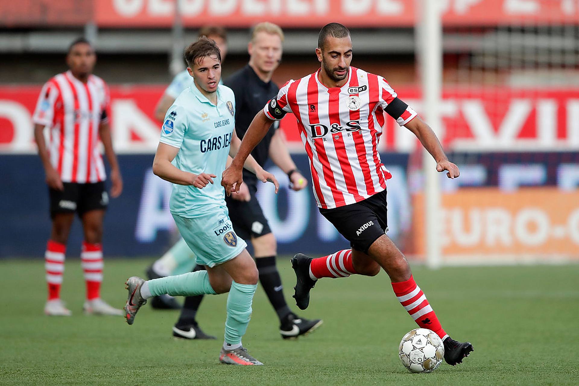 而莱加内斯 而莱加内斯