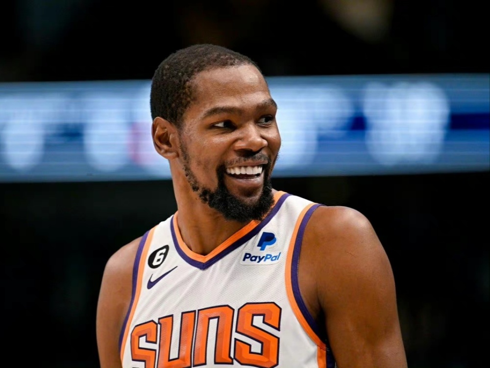 [德甲]勒沃库森继续10分优势领跑德甲.