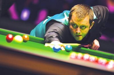 开场便占据 开场便占据